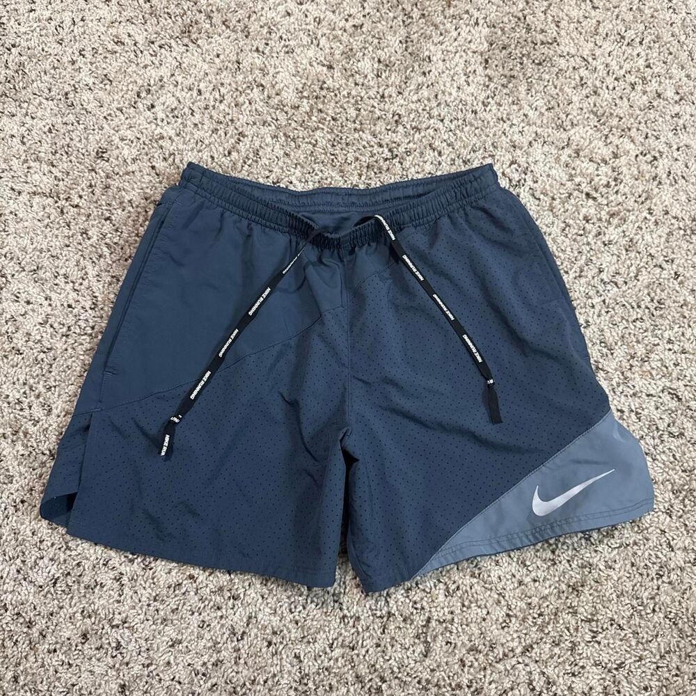 Nike Men's Grey and Navy Shorts